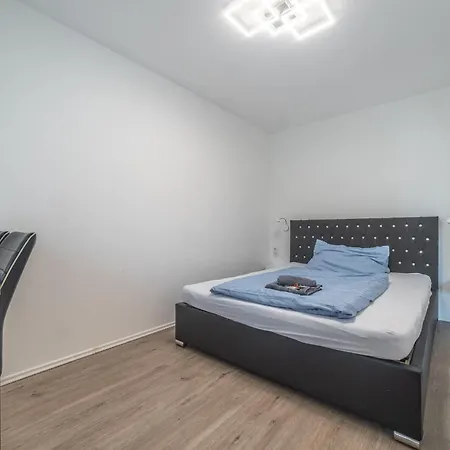 Ar Rezidencia Fibichova Apartment *